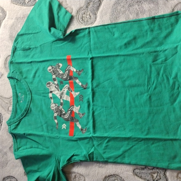 kidpik | Running Back Contrast Stitch Tee - Picture 2 of 3